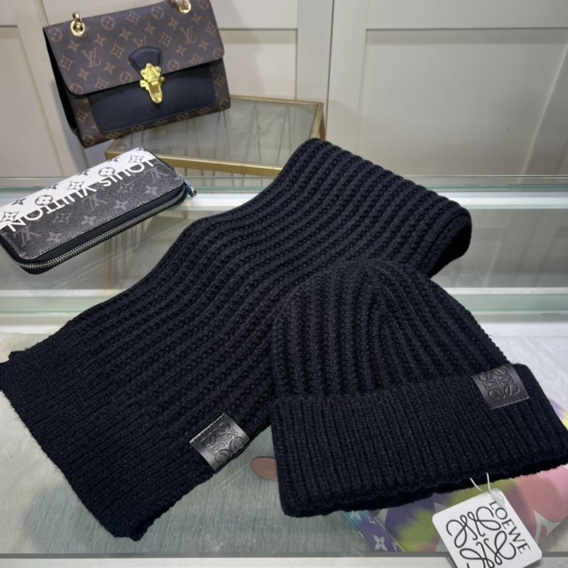 Loewe Caps Scarfs